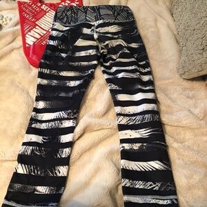 Lululemon wunder under🍋